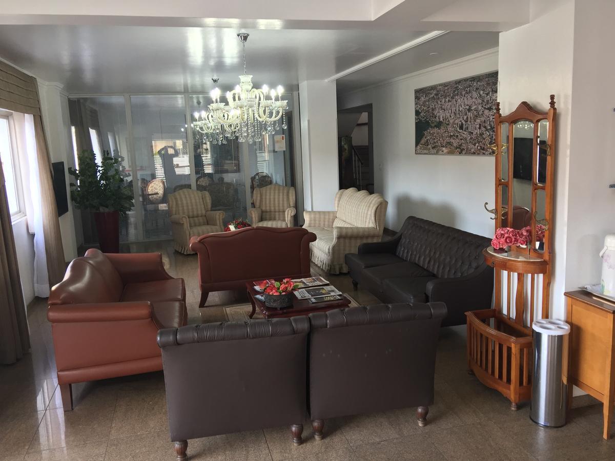Colle Tourist Hotel Luxo คริซิอูมา ภายนอก รูปภาพ